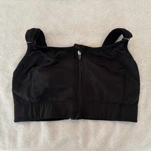 CVG front zip sports bra